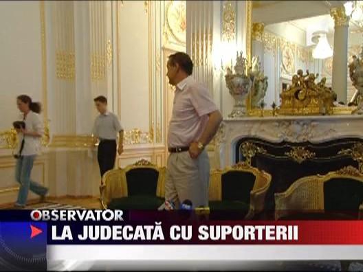 Gigi Becali, dat in judecata de suporteri