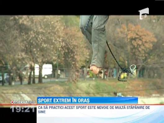 Slackline, noua senzatie pentru pasionatii de sporturi extreme