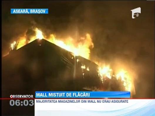 Un mall din Brasov a fost distrus aproape complet de un incendiu