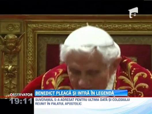 Papa Benedict al XVI-lea a aparut pentru ultima data in public, la balconul castelului Gandolfo