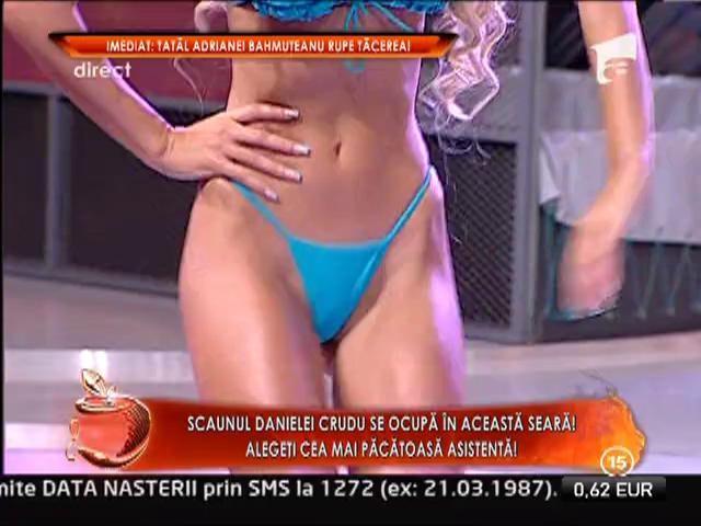 Loredana Chivu (blonda perfecta) si Ana Maria Mocanu (roscata sexy), noile asistente 