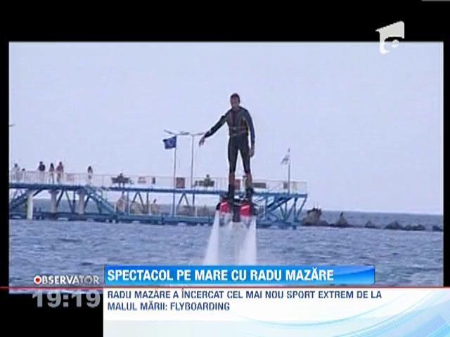 Primarul Radu Mazare a incercat noua senzatie de pe litoral: flyboard!