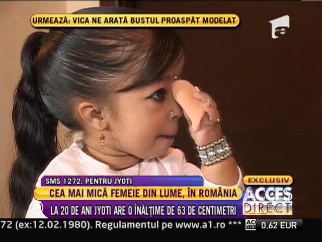 Cea mai mica femeie din lume, in fata celei mai mari cladiri din Europa: Jyoti Amge, la Casa Poporului!