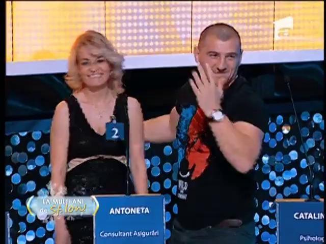 Maria Cârneci, nea Mărin și Cătălin Moroșanu au învins armata de blonde a lui Dan Negru, în prima ediţie a noului sezon