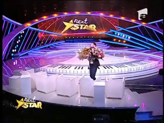 Jurații de la „Next Star” au venit cu familiile la emisiune! Împreună au făcut o poză de excepție!