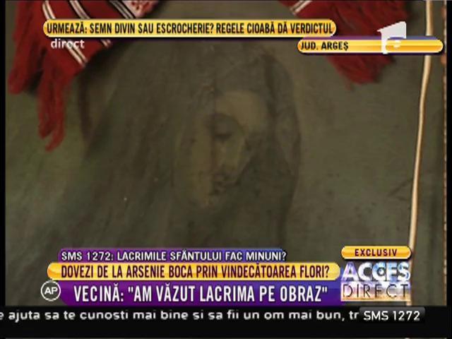 Miracol într-o localitate din Argeș! O icoană a Părintelui Arsenie Boca plânge din nou! Zeci de oameni au venit să vadă minunea