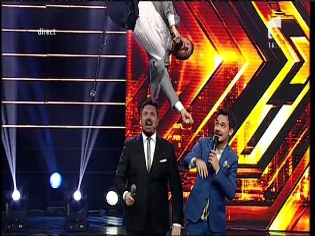 Cea mai tare intrare din istoria X Factor. Dani Oțil, apariție SF sub ochii lui Brenciu și Răzvan!
