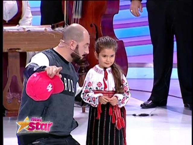 Joc şi voie bună cu cea mai tânără concurentă de la “Next Star”. Lorena, o moldoveancă talentată: “Am iubit la 4 ani şi jumătate”