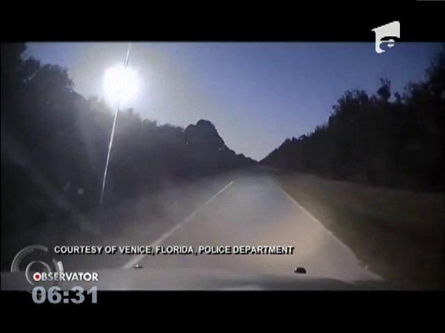 Fenomen bizar! Minge de foc apărută din senin pe cer! Un martor a filmat straniul incident! (VIDEO)