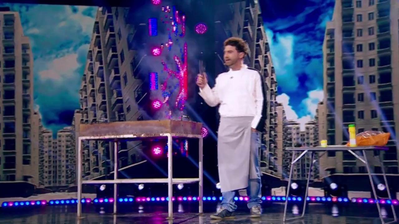 Gabriel Costan, cel mai tare concurent de la „iUmor”! A încins un grătar plin cu mici, chiar în timpul emisiunii!
