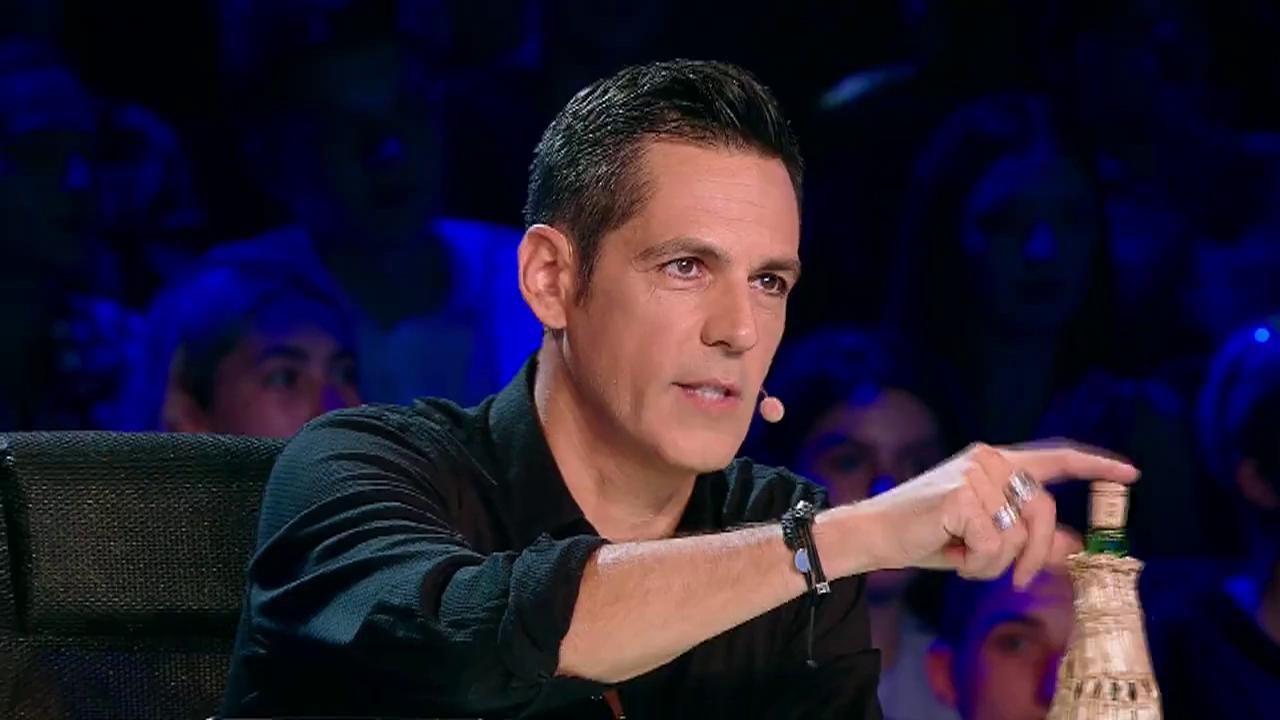 PUFOSUL şi a lui pălincă au venit la X Factor din inima Ardealului! Adrian Sălăgean uimeşte cu o interpretare aparte a piesei 