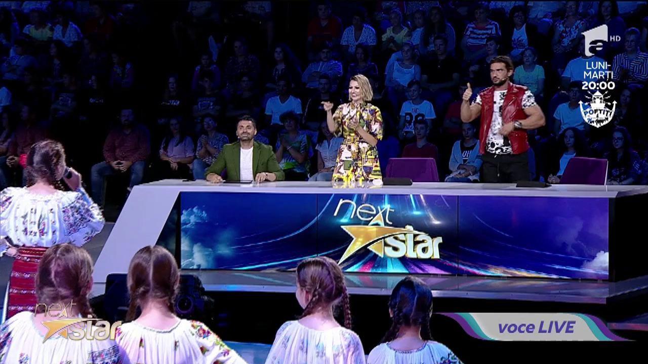 Folclorul românesc a răsunat pe scena Next Star: Felicitări, Roxana Pațanghel!