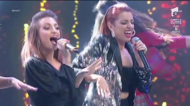 Mamaaaaa, a început prima GALĂ LIVE X Factor! Concurenții și-au făcut intrarea cu „Ani de Liceu”!