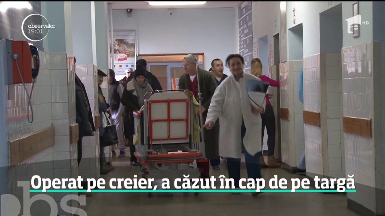 Caz SCANDALOS la un spital din Ploiești! Un pacient operat pe creier a murit după ce a fost scăpat în cap, de pe targă - VIDEO
