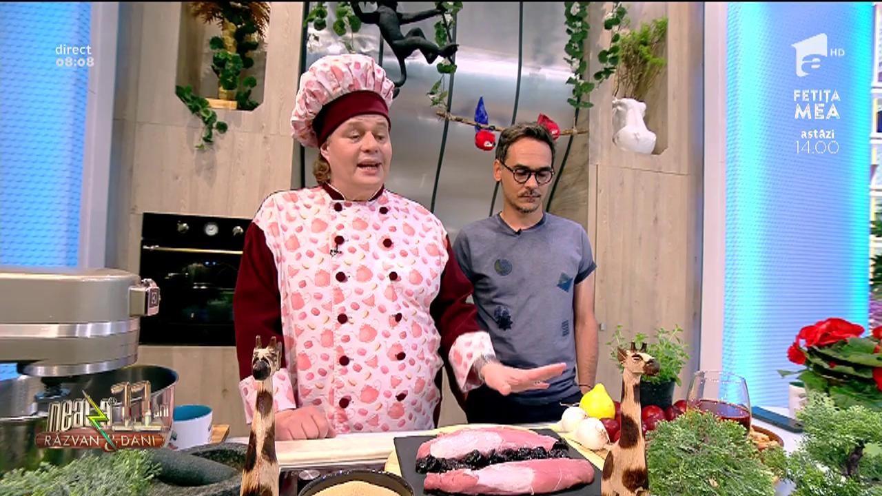 Rețeta dulce a zilei - Neatza cu Răzvan şi Dani: Mușchiuleț de porc cu sos de prune