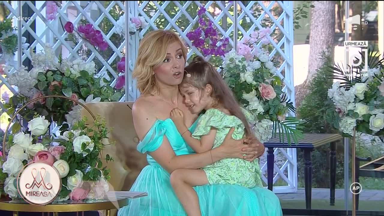 Fetița Simonei Gherghe, prima apariție în direct, la tv. Cum a apărut în finala Mireasa sezonul 3