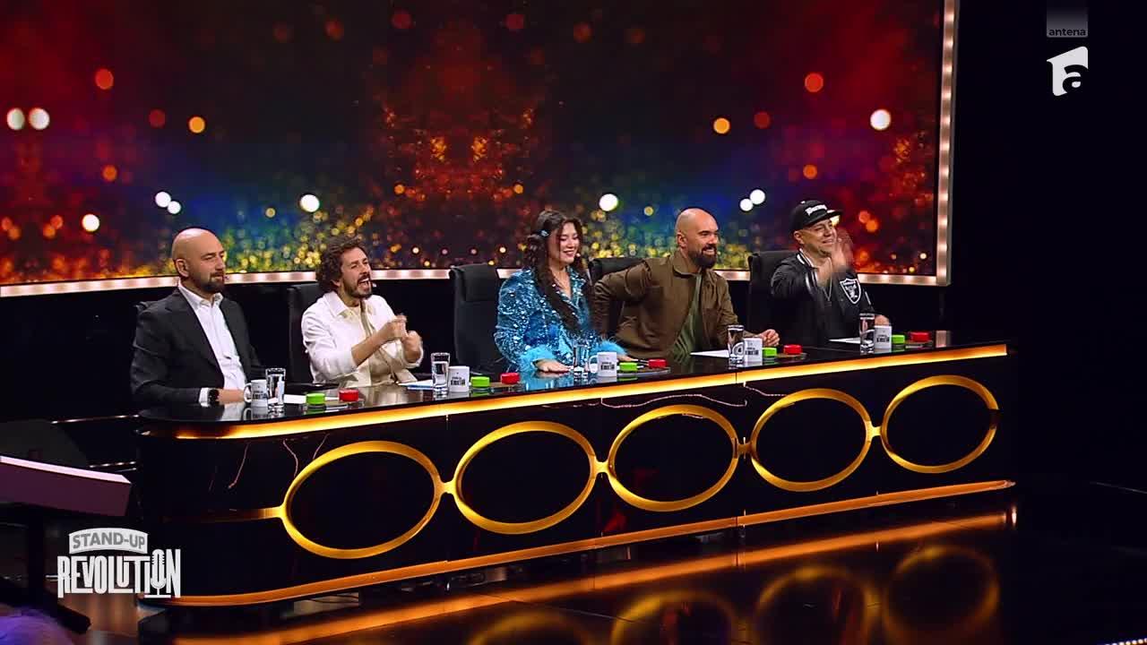 Semifinala Stand-Up Revolution sezonul 2, 16 decembrie 2022. Ioana Luiza, show despre Crăciunul cu familia sa: ”A fost o plăcere”