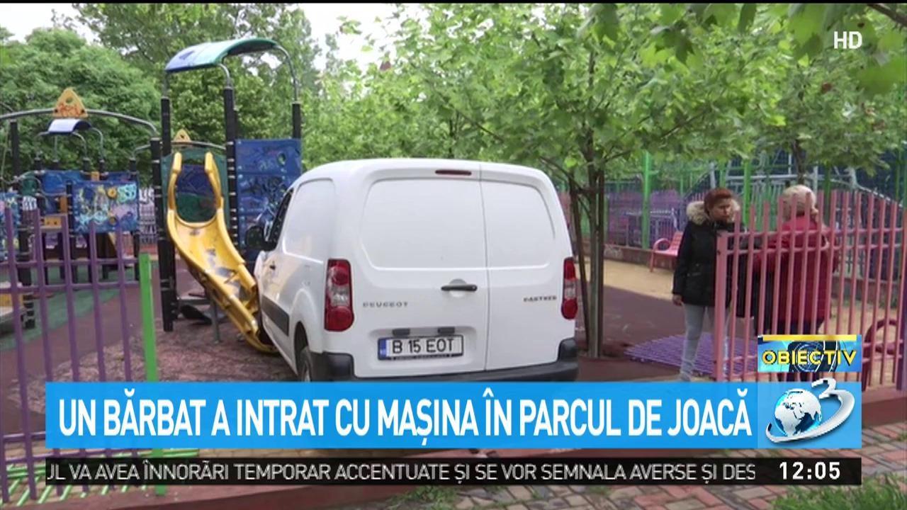 Accident grav în București! Un bărbat a intrat cu mașina într-un parc de joacă! S-a înfipt într-un tobogan! Atenție, imagini tulburătoare - Video