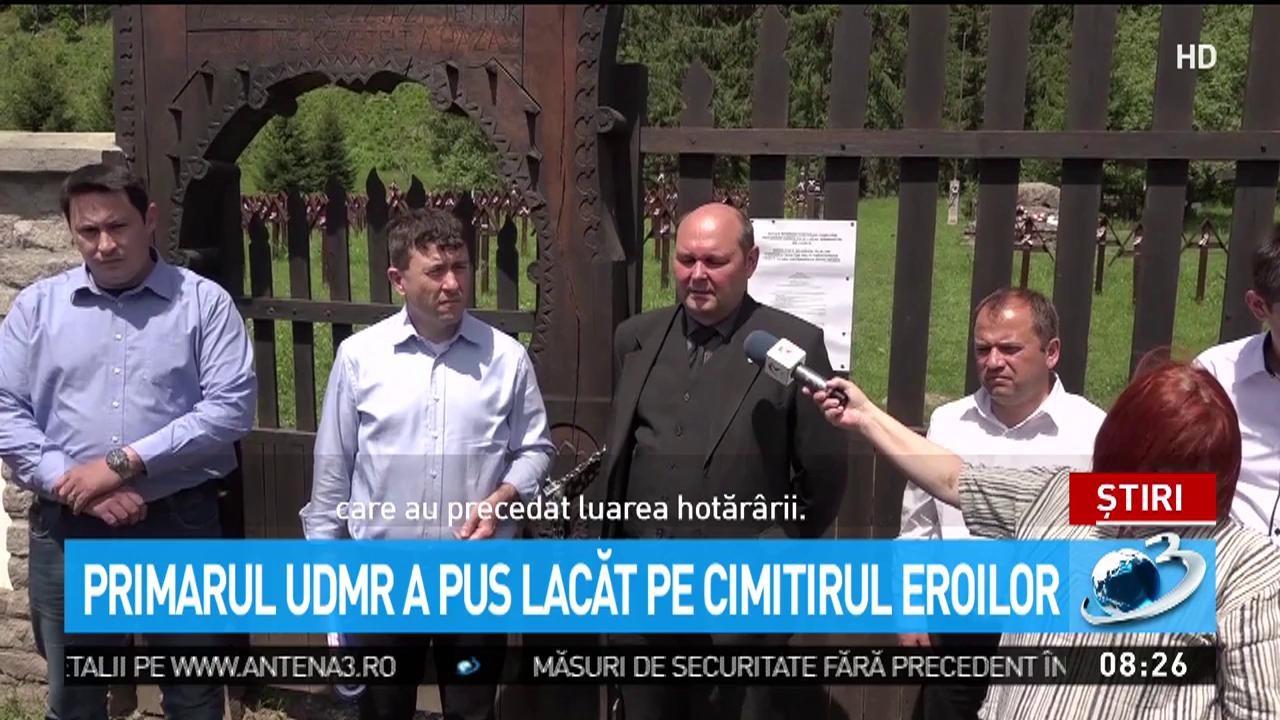 Nu s-au mulțumit doar cu profanarea crucilor eroilor români! Cimitirul din Valea Uzului, închis cu un lanț și trei lacăte: „Am considerat oportun și benefic”