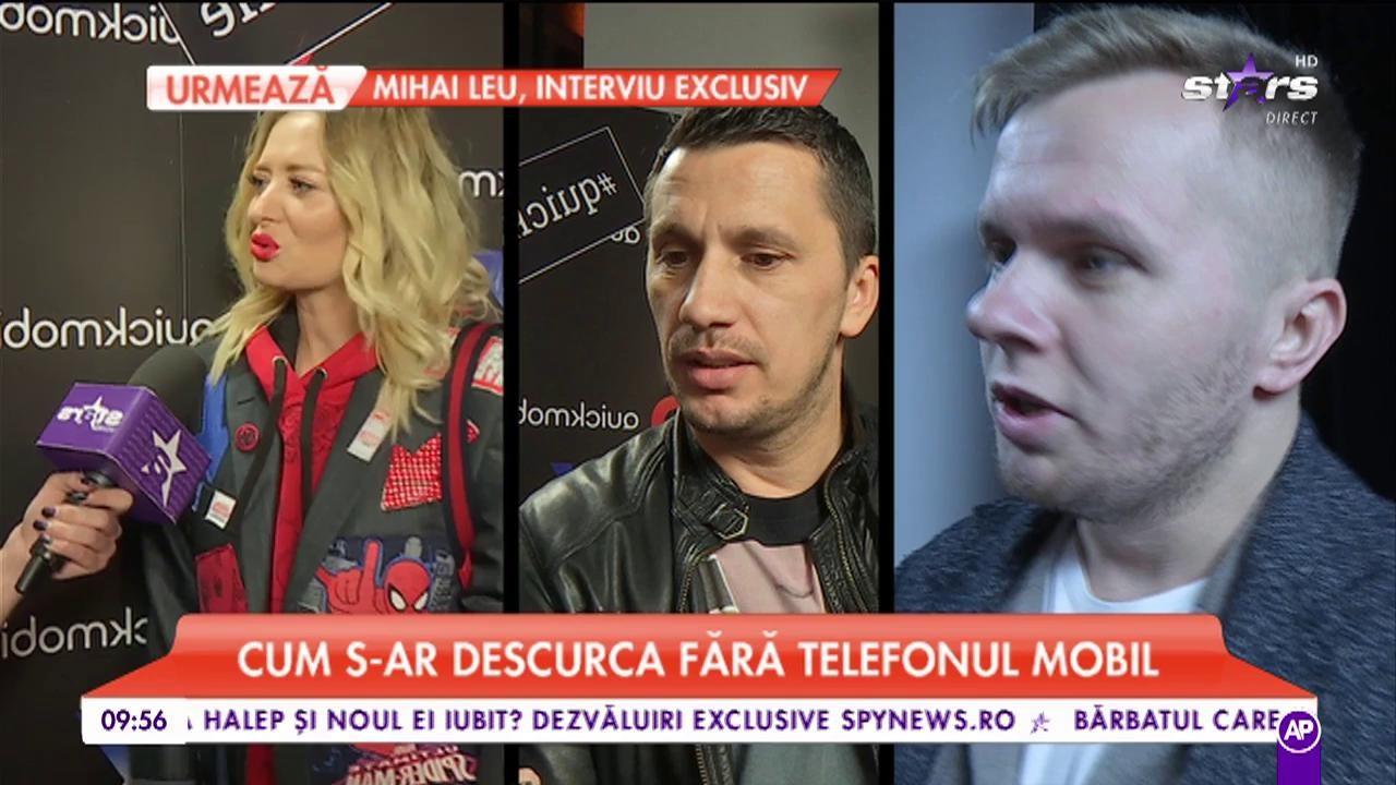 Dependența de telefonul mobil e grea în rândul vedetelor! Delia recunoaște: ”Nu prea pot sta fără! Mi le ia soțul!”