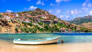 Insula din Grecia unde se găsesc cele mai mici prețuri. O vacanță de 7 zile poate ajunge la mai puțin de 300 de euro