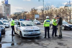 Incident în Craiova. Un bărbat a mușcat un polițist și a lovit un alt agent cu drugtestul, nemulțumit că i s-a reținut permisul