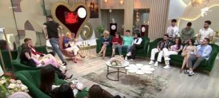 Mireasa sezonul 11. Adrian, rugat de Simona Gherghe să părăsească platoul. Întreaga casă a primit o sancțiune
