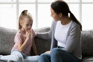Siguranța copiilor: ce ar trebui să-l înveți pe copil, astfel încât să fie în siguranță