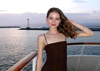 Irina Columbeanu, transformare spectaculoasă. Cum s-a prezentat la balul de absolvire a liceului