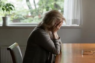 Femeia care s-a stins din viață din cauza diagnosticului de demență la vârsta de doar 31 ani. Cum e posibil