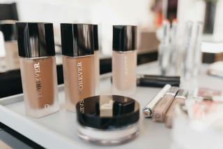 (P) Rutina de machiaj perfectă pentru un look natural