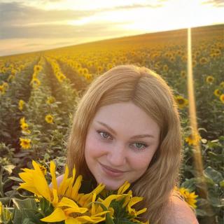 A murit Andreea Anița, tânăra pentru care românii au strâns 2 milioane de dolari, ca s-o salveze! Povestea dureroasă a tinerei