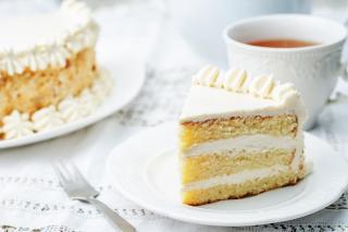 Vanilla Cake. Rețeta clasică de tort cu cremă de vanilie