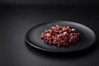 Caracatiță baby marinată și crocantă. Un răsfățat culinar inedit