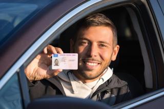 Modificări importante pentru permisele auto din categoria B, în Uniunea Europeană. Ce condiție obligatorie impune noua legislație