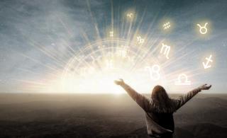 Viața se schimbă pentru aceste zodii în luna iunie! Care sunt nativii care vor sta doar cu zâmbetul pe buze