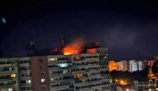 O dronă rusească a lovit un bloc din Galați. Ce explicație a dat MApN. De ce nu a doborât-o: „Timpul a fost extrem de scurt”