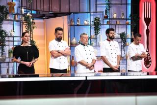 Chefi la cuțite, 6 mai 2026. Eliminare dublă în show-ul culinar! Chef Alexandru Sautner a salvat un concurent: „Nu pot să te las!”