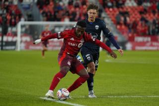 Pe stadionul care a costat 1,3 miliarde de dolari se vor juca cele mai multe meciuri la Campionatul Mondial 2026. Cum arată