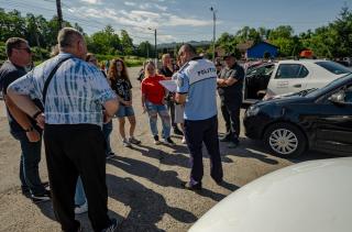 Șoferii începători nu vor mai putea conduce mașini puternice în primii doi ani. Ce schimbări aduce Codul Rutier