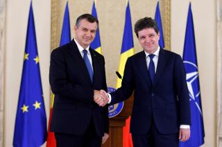 Cine este și cu ce se ocupă soția lui Eugen Tomac. Diana Postică, o prezență publică discretă