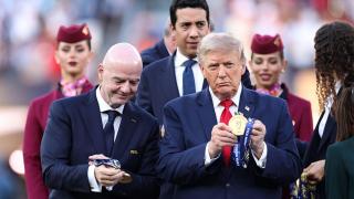 Fotbalistul care a refuzat să dea mâna cu Donald Trump la ceremonia de decernare a premiilor. Momentul a devenit viral