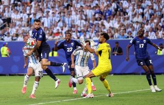 Egipt, Argentina și Columbia, ultimele echipe calificate ȋn optimile Campionatului Mondial! Antena 1, lider de audiență