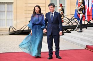 Sărutul dintre Nicușor Dan și Mirabela Grădinaru a atras toate privirile. Povestea lor a început în urmă cu peste 20 de ani