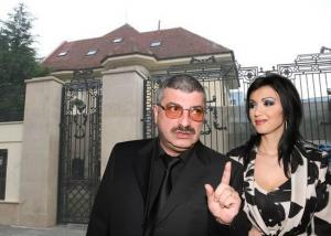 Cine este bărbatul misterios care a petrecut timp în vila lui Silviu Prigoană, de când s-a aflat că a murit. Va juca un rol foarte important în ce urmează să se întâmple