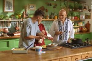 Hello Chef sezon 6, 9 decembrie 2023. Roxana Blenche, Damian Drăghici și Antonio Pican au gătit ardei mănăstirești și Vargabeleș