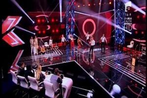 Crescendo Band au adus explozie de energie şi sete de viaţă la “X Factor”! “Tonight We Are Young”, în varianta de opt voci