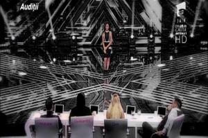 Letiția Roman, talent pur la 14 ani! Un alt şoc la X Factor oferit de Carla's: 