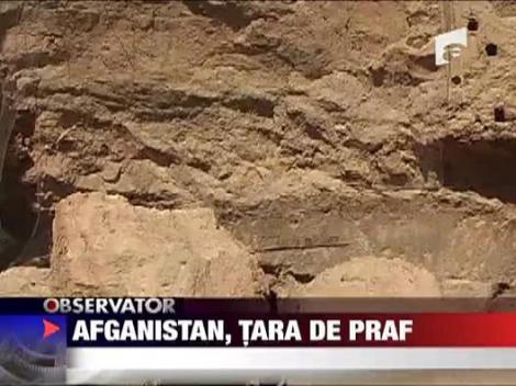 Afganistan - intre alb si negru/ Tara de praf