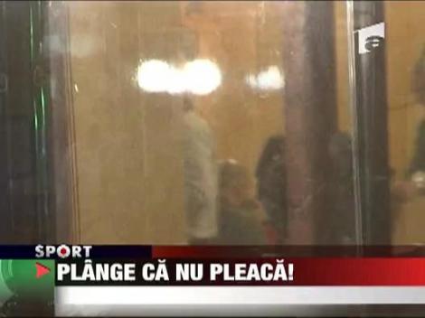 Copos plange ca nu pleaca!